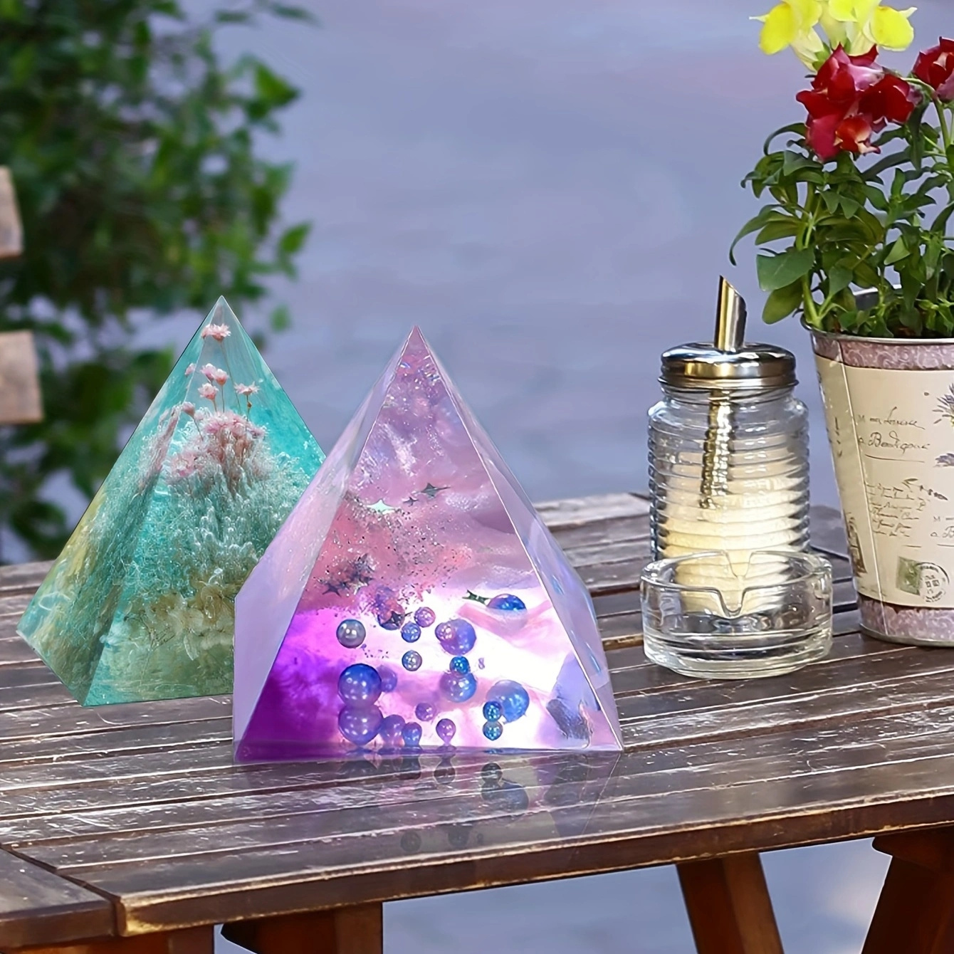 5pc- Pyramid resin molds of va - đánh giá và giá Resin Mold Jewelry